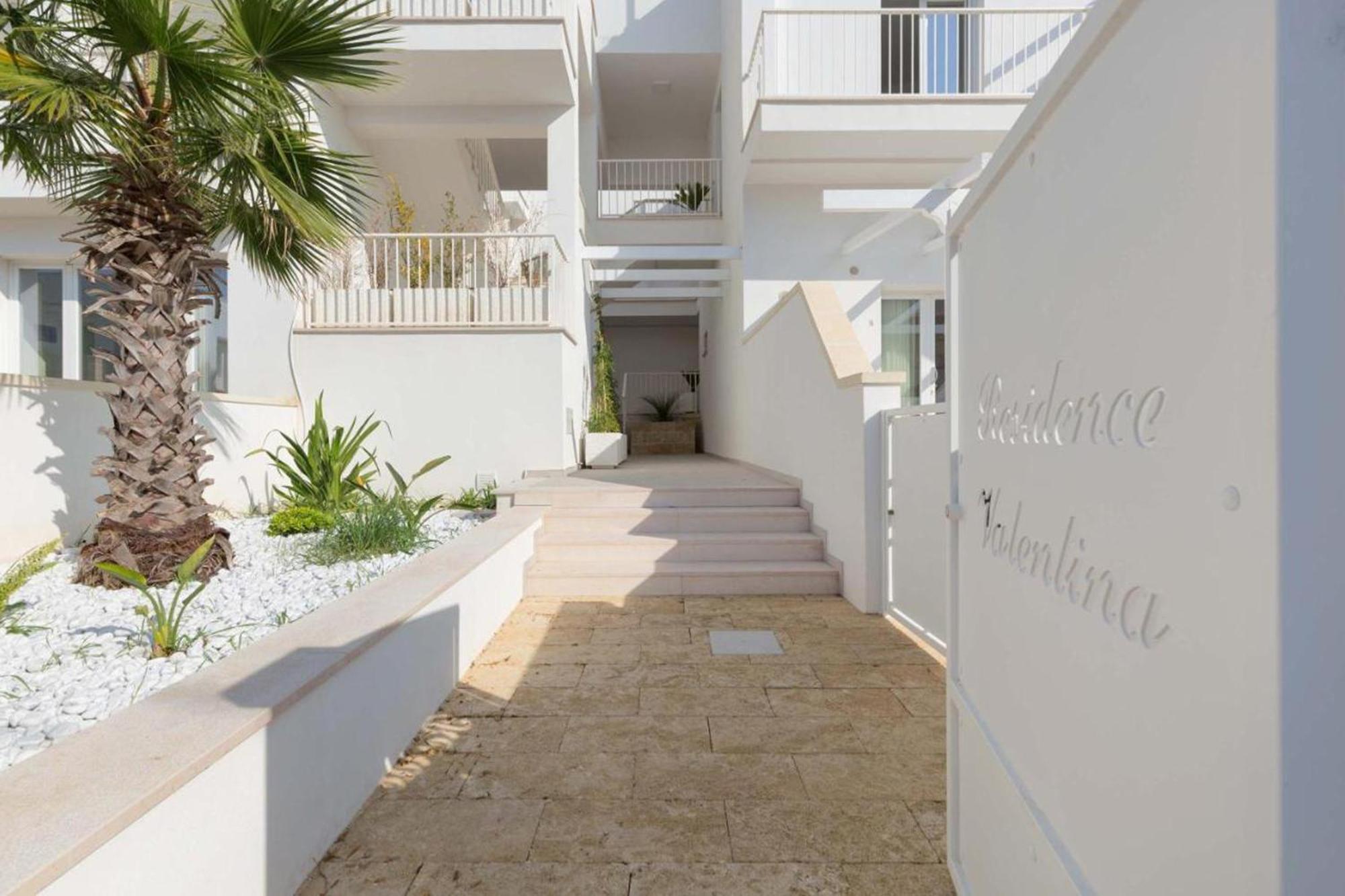 Tramonti Incredibili In Piscina - Apartment8 Con Ac Wifi In Residence 산타 마리아 알 바뇨 외부 사진