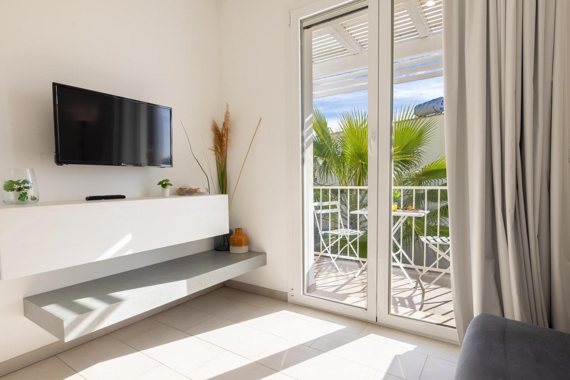 Tramonti Incredibili In Piscina - Apartment8 Con Ac Wifi In Residence 산타 마리아 알 바뇨 외부 사진