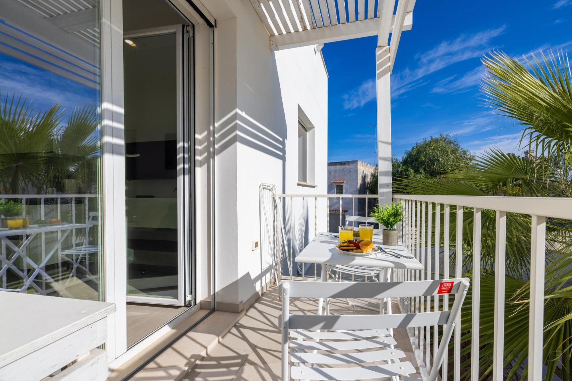 Tramonti Incredibili In Piscina - Apartment8 Con Ac Wifi In Residence 산타 마리아 알 바뇨 외부 사진