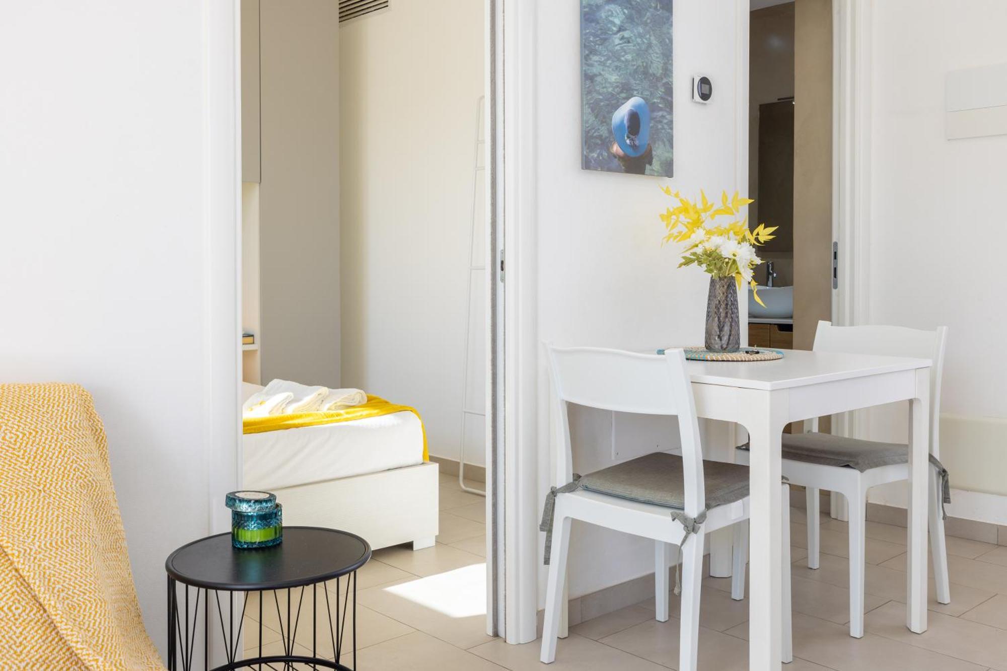 Tramonti Incredibili In Piscina - Apartment8 Con Ac Wifi In Residence 산타 마리아 알 바뇨 외부 사진
